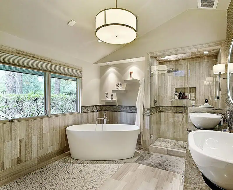 North Lou Al master bathroom